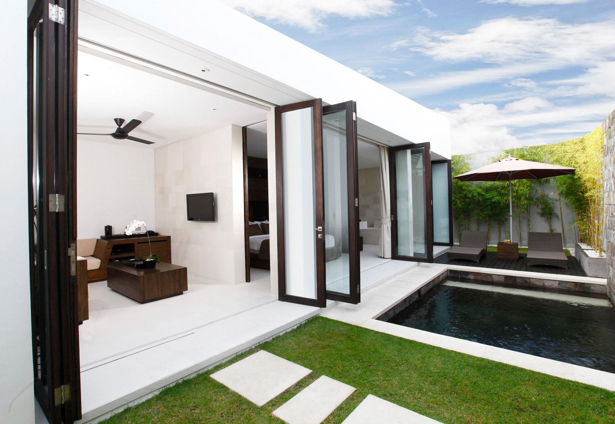 Equilibria Seminyak Villa Екстериор снимка