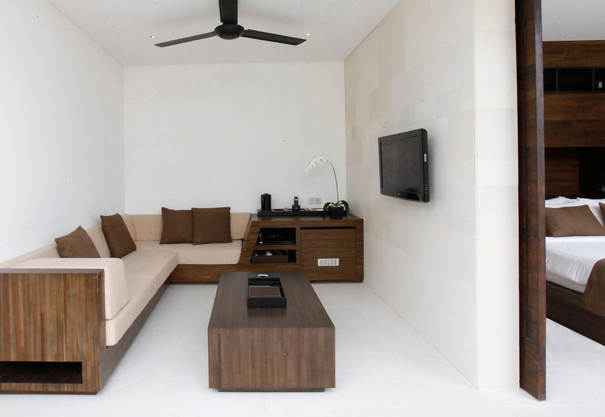 Equilibria Seminyak Villa Екстериор снимка