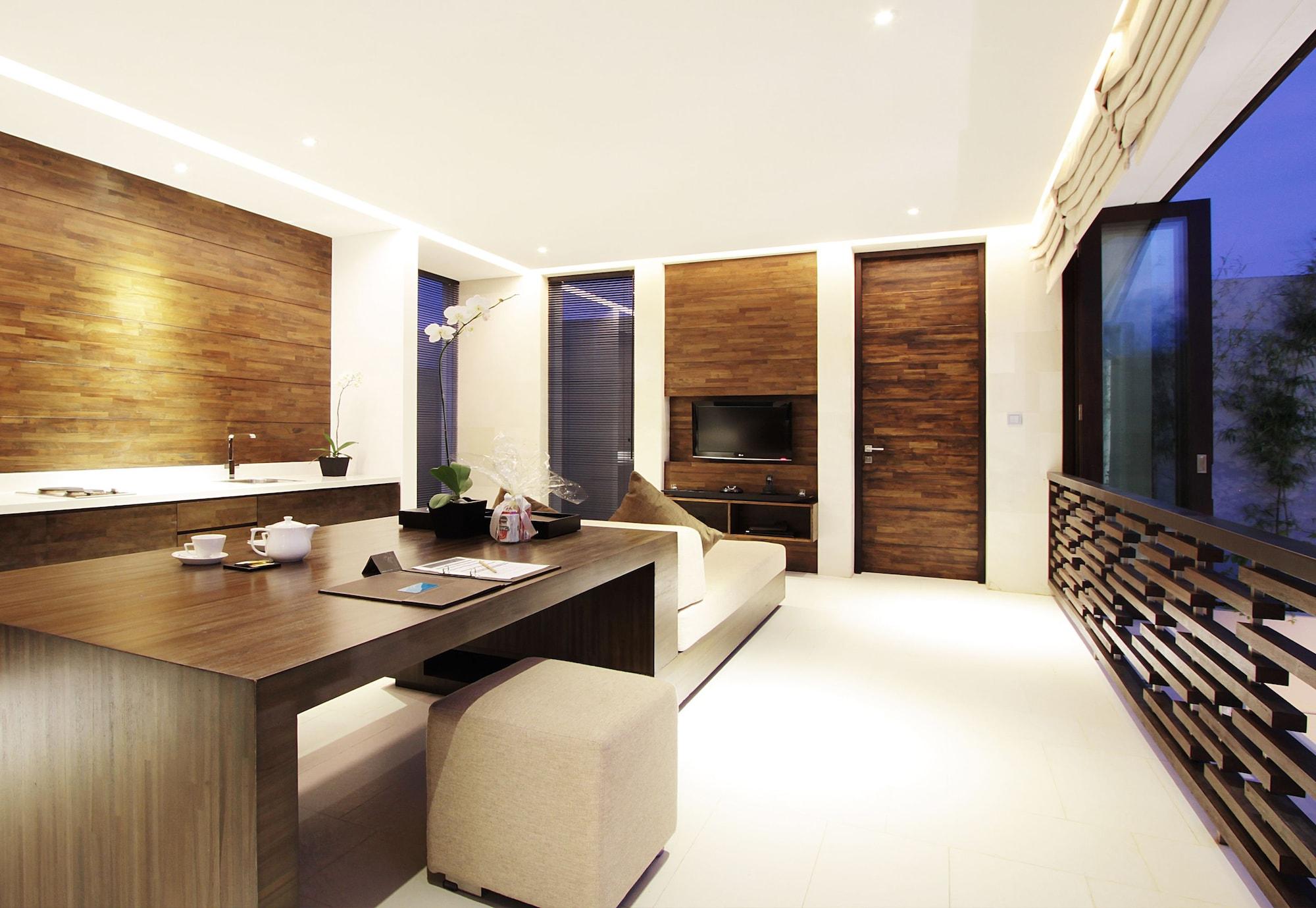 Equilibria Seminyak Villa Екстериор снимка