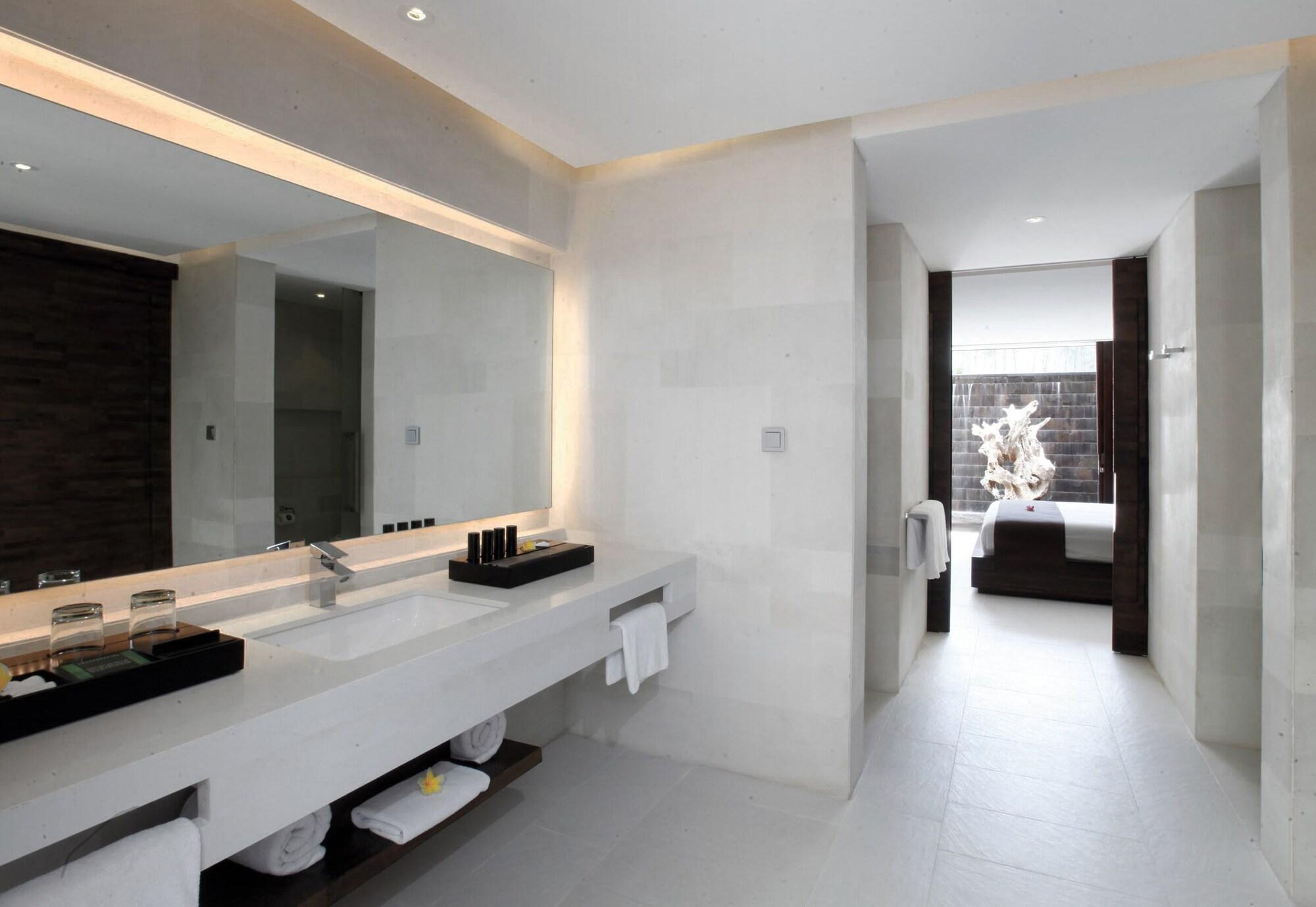 Equilibria Seminyak Villa Екстериор снимка