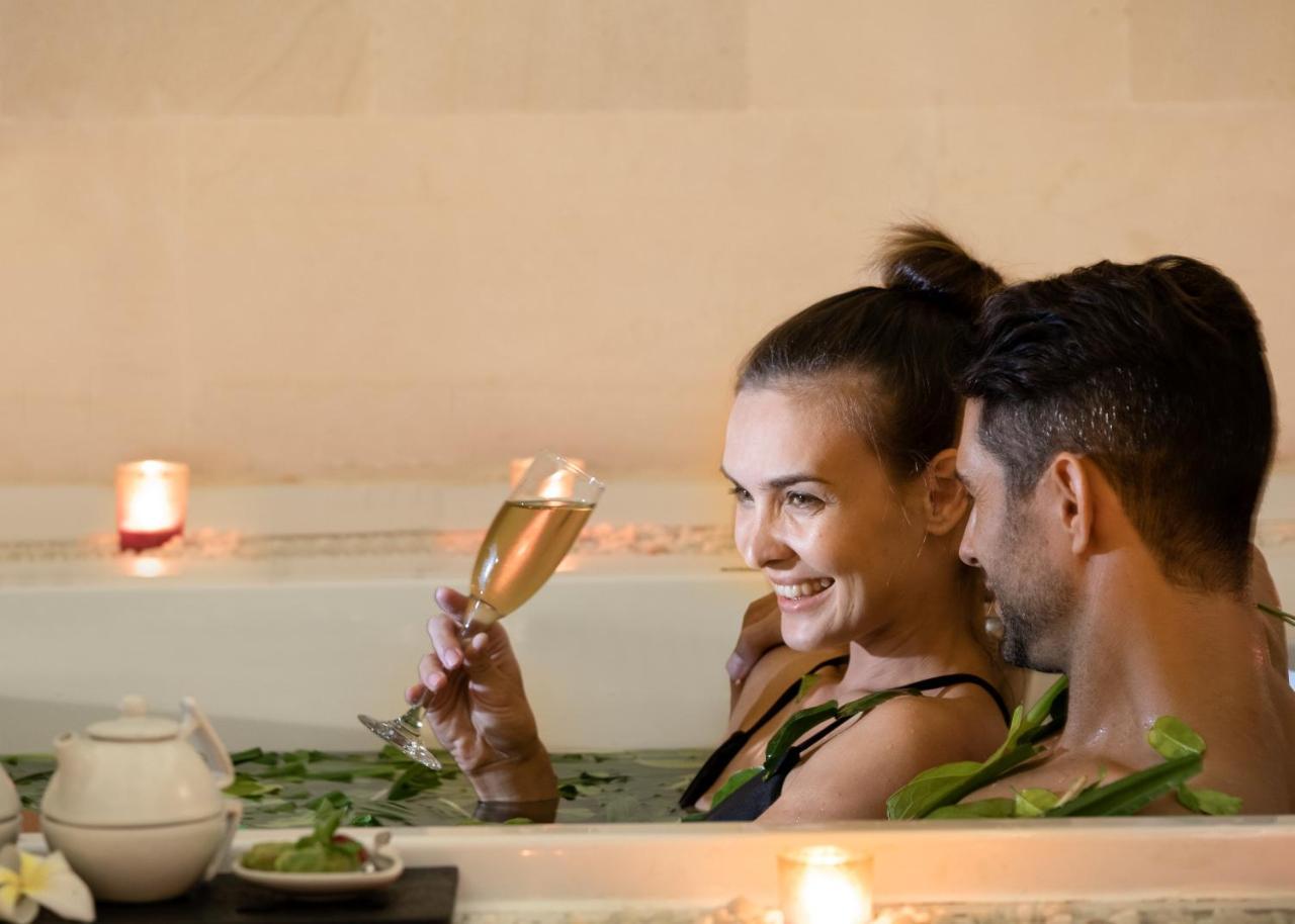 Equilibria Seminyak Villa Екстериор снимка