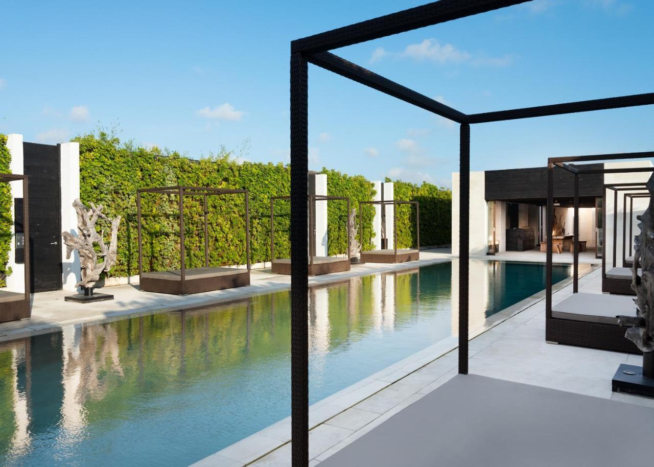 Equilibria Seminyak Villa Екстериор снимка